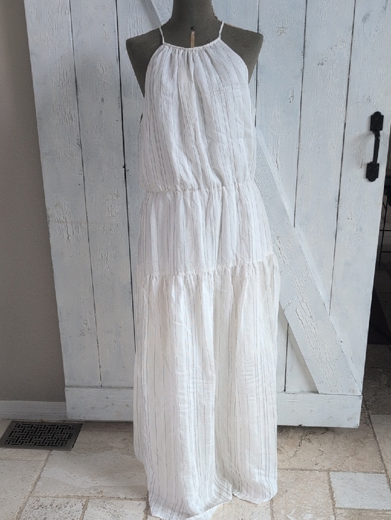 Daniel Cremieux Dresses & Skirts - Daniel Cremieux Cream Halter Tiered Maxi Dress